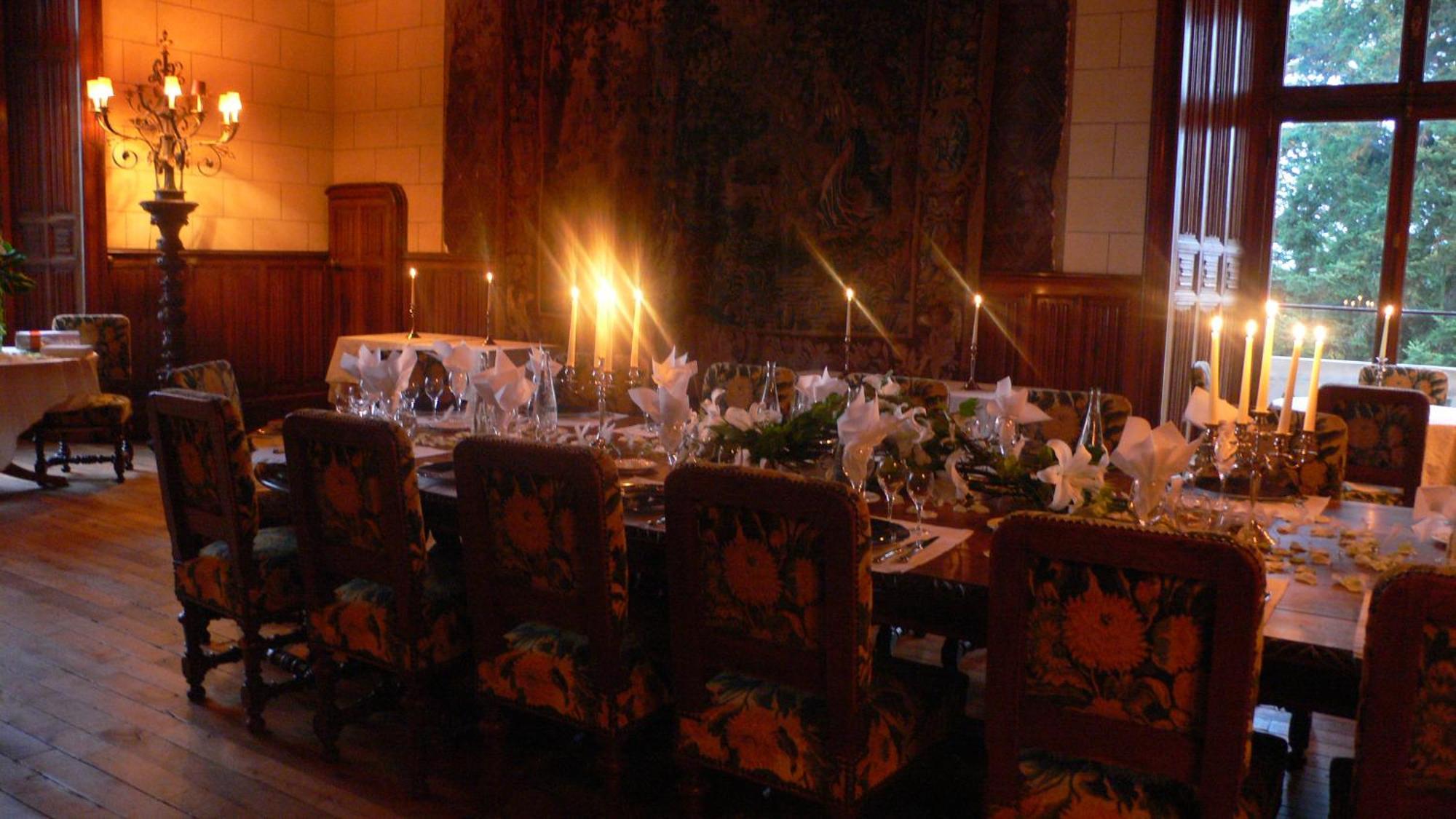 Chateau De Busset Luaran gambar